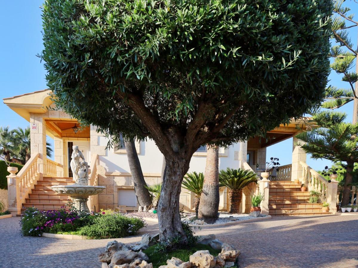 Villa Tres Palmeras En Alfaz Del Pi , Albir, Benidorm
