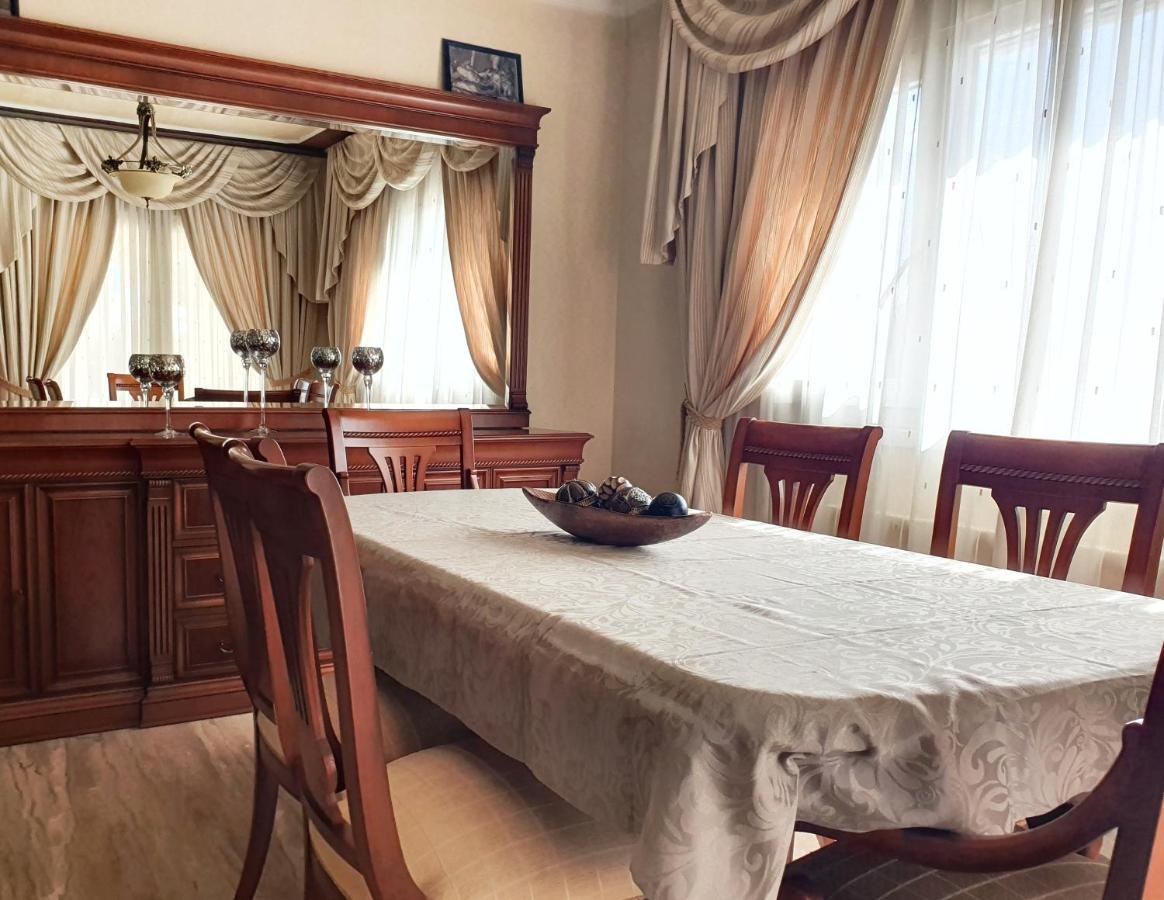 Tres Palmeras En Alfaz Del Pi , Albir, Benidorm Villa