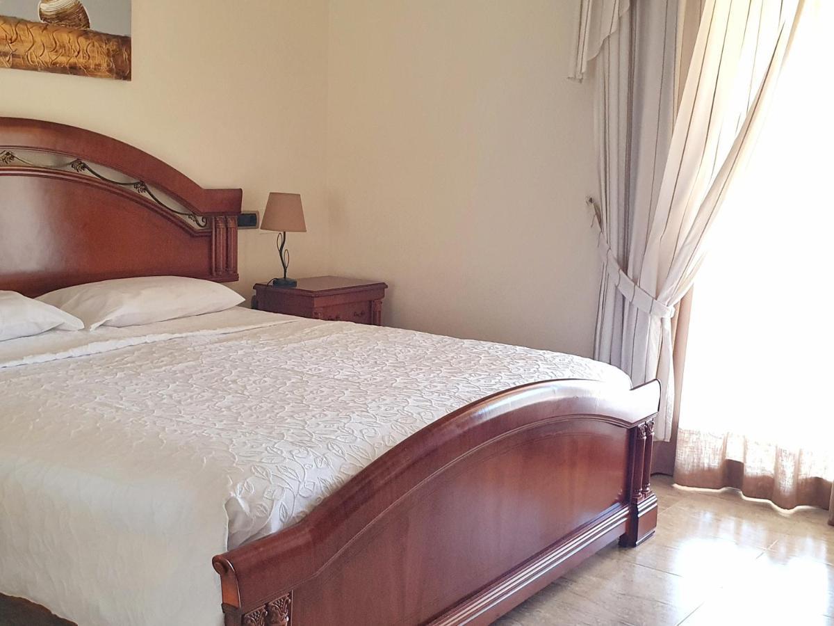 Villa Tres Palmeras En Alfaz Del Pi , Albir, Benidorm L'Alfas del Pi
